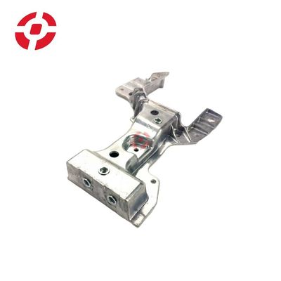 Support bracket Lower radiator support tie bar bracket OE LR143161 for Land Rover Front bumper mounting bracket