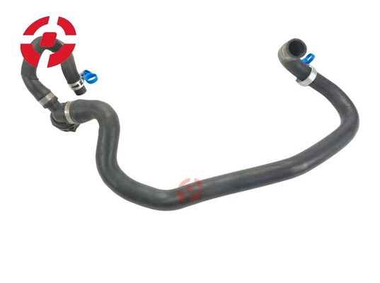 tuyau d'entrée de radiateur tuyau de refroidissement moteur pour Volv o tuyau de radiateur flexible 31474851